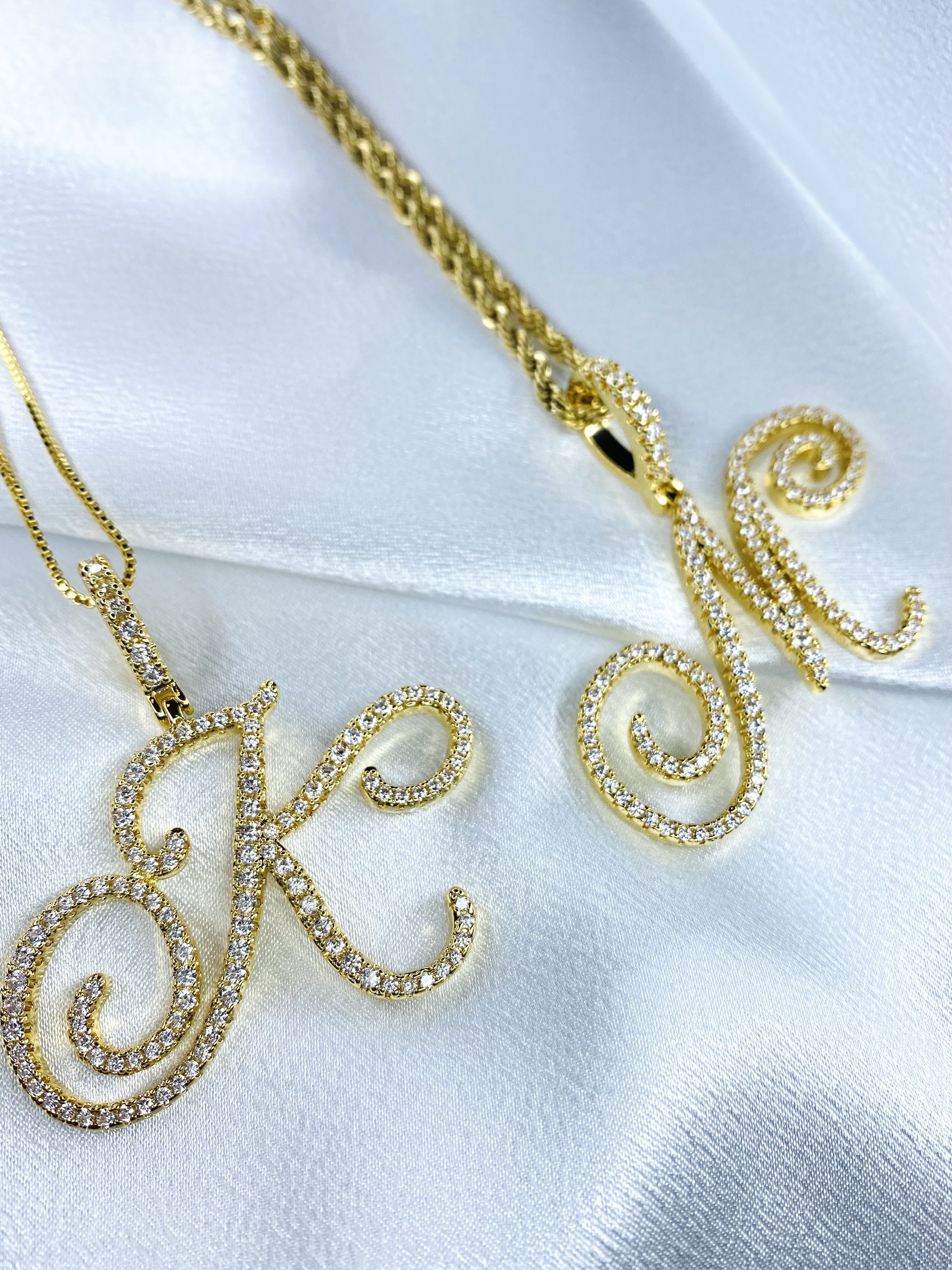 Ritzy Necklace ***Only Rope necklace is available ***